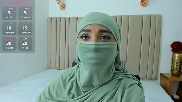  alishaa c online show from October 12, 2025, 3:41 am