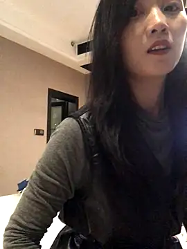 Mile-m online show from November 4, 2025, 10:19 am