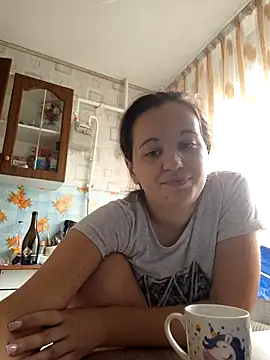 Lorie Jillian online show from October 19, 2025, 9:45 am