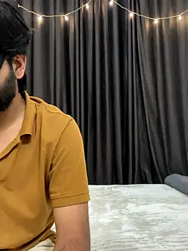 vickyandtania online show from December 19, 2025, 3:47 pm