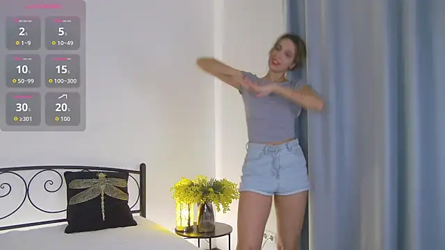 SeltinMassey online show from October 18, 2025, 8:11 pm