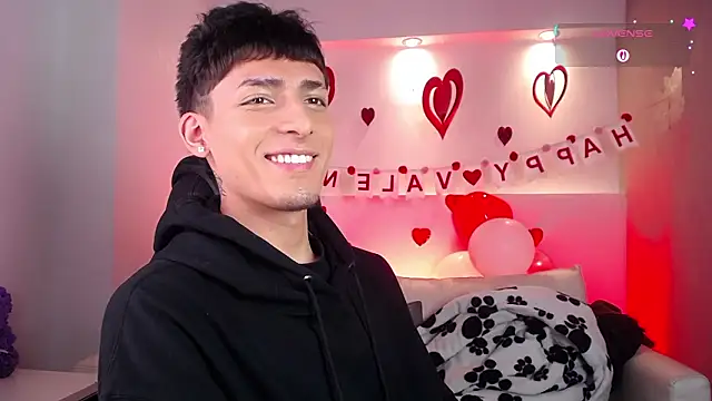 MateoMitchell online show from February 16, 2026, 4:55 am