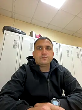 Mahrovmaxim online show from October 6, 2025, 5:52 am