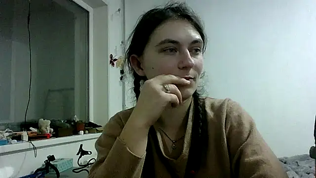 Twolatte1520 online show from December 16, 2025, 8:02 pm