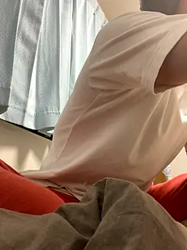 aooya online show from October 4, 2025, 3:13 pm