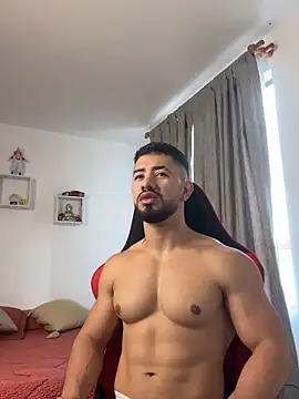 Snapshot of Ezzio_Scolaro chatting on February 19, 2026, 1:19 pm Ezzio Scolaro online show from February 19, 2026, 1:19 pm