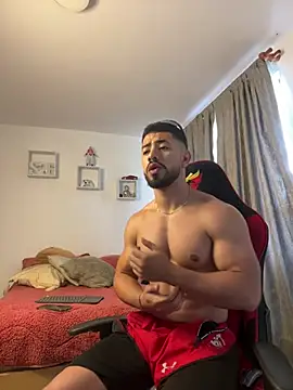 Snapshot of Ezzio_Scolaro chatting on January 18, 2026, 9:18 pm Ezzio Scolaro online show from January 18, 2026, 9:18 pm