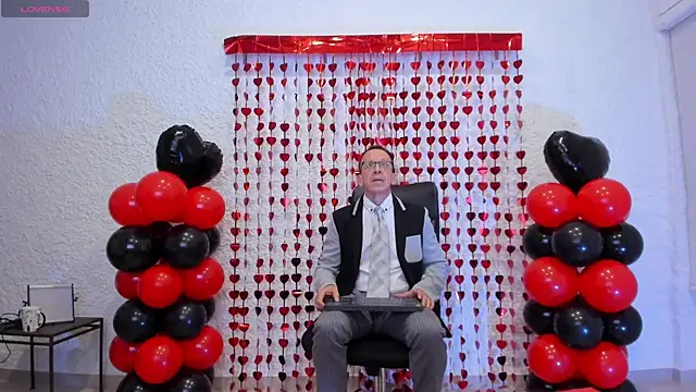 Snapshot of _axelking_ chatting on February 14, 2026, 11:43 am axelking online show from February 14, 2026, 11:43 am