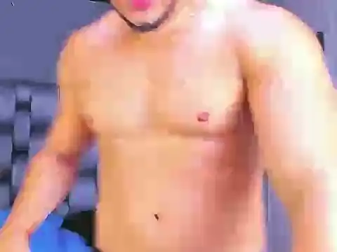 Snapshot of jasonshaw25 chatting on November 5, 2025, 5:38 pm jasonshaw25 online show from November 5, 2025, 5:38 pm