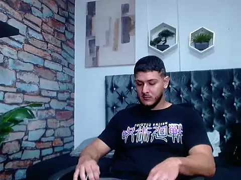 jasonshaw25 online show from January 14, 2026, 10:13 pm