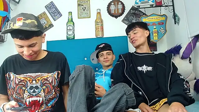 Snapshot of alex_russo__ chatting on March 27, 2026, 1:47 am alex russo online show from March 27, 2026, 1:47 am