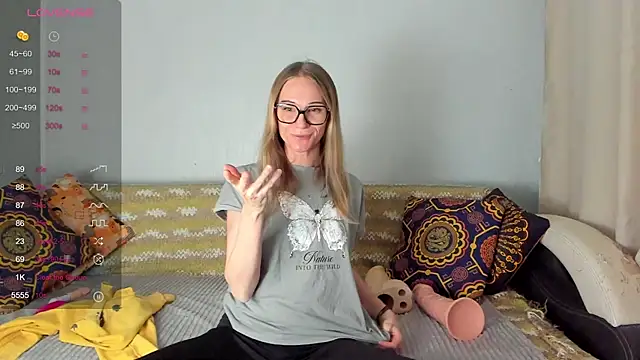 Amalia Mio online show from December 5, 2025, 8:24 am