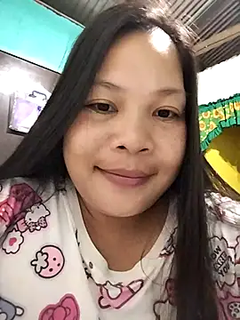 shyhotpinay 32 online show from October 12, 2025, 5:36 pm