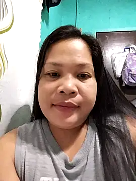 shyhotpinay 32 online show from November 21, 2025, 9:14 pm