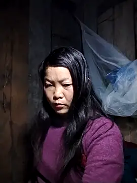 sumaybae online show from November 11, 2025, 8:14 pm