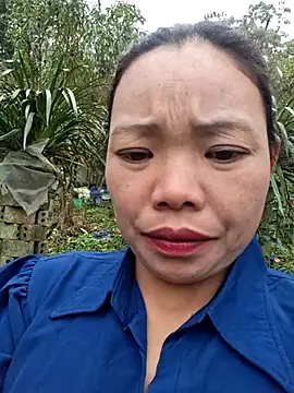 miomio-12 online show from November 17, 2025, 12:58 am