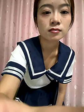 Snapshot of qingzi1218 chatting on November 17, 2025, 9:35 am qingzi1218 online show from November 17, 2025, 9:35 am