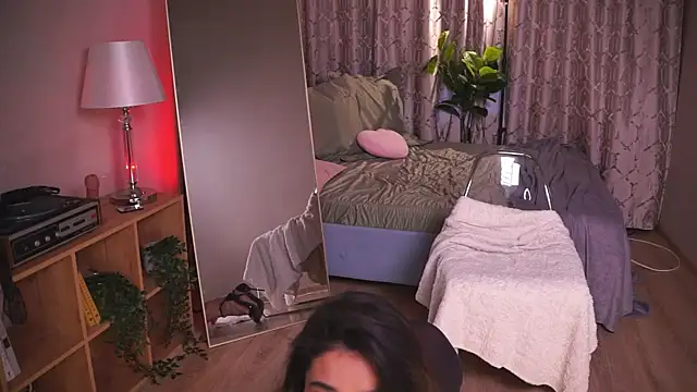 Snapshot of YokoKoko_ chatting on February 18, 2026, 6:00 am YokoKoko online show from February 18, 2026, 6:00 am