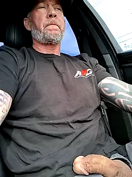 Snapshot of moonbeam37 chatting on November 23, 2025, 7:13 pm moonbeam37 online show from November 23, 2025, 7:13 pm