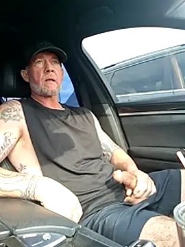 Snapshot of moonbeam37 chatting on January 9, 2026, 7:21 pm moonbeam37 online show from January 9, 2026, 7:21 pm