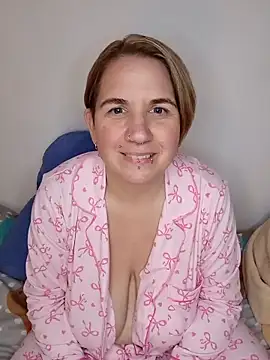 LaceyWestxx online show from November 1, 2025, 6:24 pm