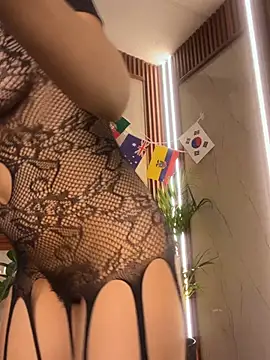 Snapshot of Eva_Feller69 chatting on July 8, 2026, 10:10 pm Eva Feller69 online show from July 8, 2026, 10:10 pm
