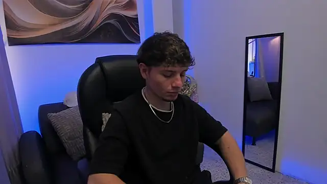 Leoo Miller online show from February 20, 2026, 4:31 am