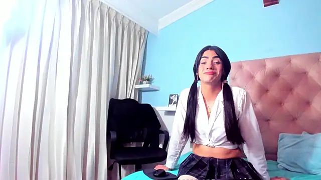 Snapshot of _AGATHAA__ chatting on October 5, 2025, 5:31 am AGATHAA online show from October 5, 2025, 5:31 am