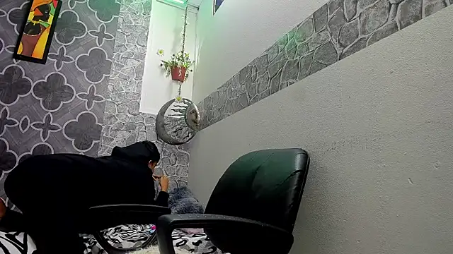 Snapshot of sexyboys_cutex18 chatting on February 10, 2026, 9:03 pm sexyboys cutex18 online show from February 10, 2026, 9:03 pm