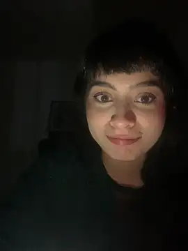 kiomy zhu online show from January 11, 2026, 3:46 am