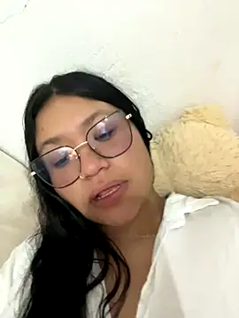 Snapshot of MaviEvil_ chatting on October 18, 2025, 3:41 am MaviEvil online show from October 18, 2025, 3:41 am
