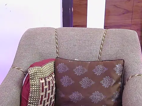 Snapshot of cute_zaraa chatting on November 27, 2025, 4:46 am cute zaraa online show from November 27, 2025, 4:46 am