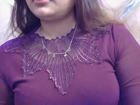 Snapshot of cute_zaraa chatting on October 28, 2025, 5:39 am cute zaraa online show from October 28, 2025, 5:39 am