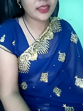 Snapshot of Rashmi_011 chatting on October 14, 2025, 4:18 pm Rashmi 011 online show from October 14, 2025, 4:18 pm