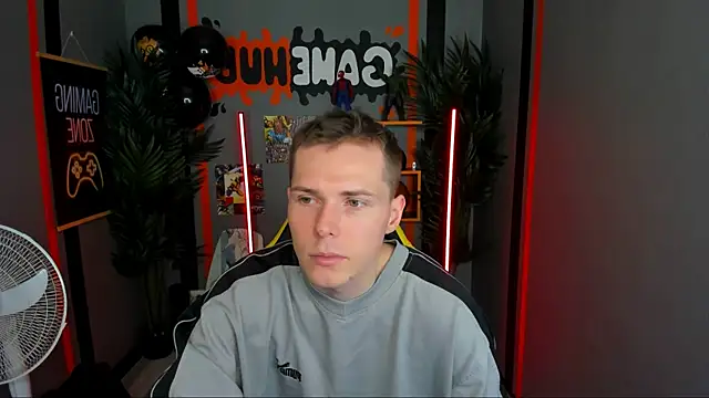 Hector Spector online show from November 2, 2025, 11:04 am