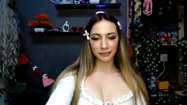 Walleriana online show from October 31, 2025, 11:29 am