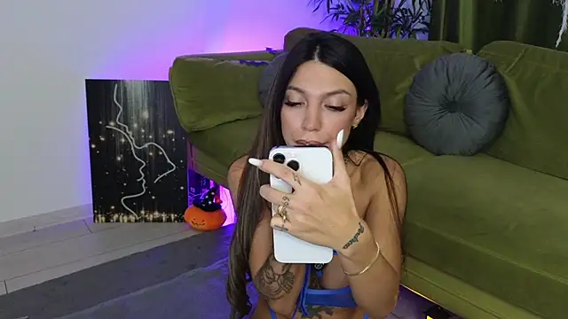 Ashley luxx online show from October 27, 2025, 5:52 am