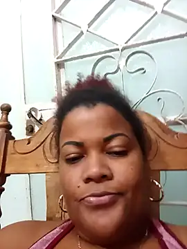 Snapshot of Cubanita34 chatting on October 17, 2025, 5:55 am Cubanita34 online show from October 17, 2025, 5:55 am