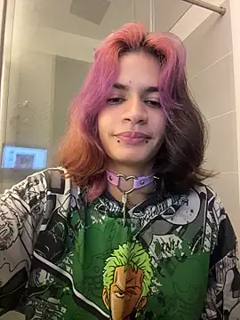 sukulaurens online show from November 30, 2025, 3:18 am