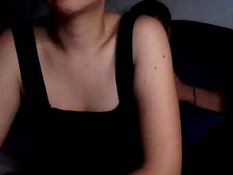 LatinFireCouple online show from October 25, 2025, 3:06 am