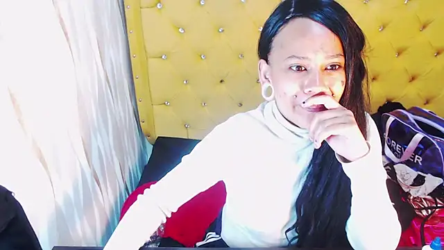 Snapshot of blackxstar11 chatting on December 23, 2025, 2:33 am blackxstar11 online show from December 23, 2025, 2:33 am