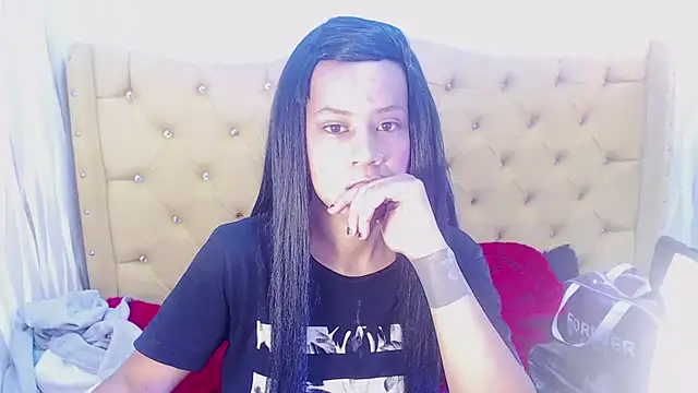 Snapshot of blackxstar11 chatting on November 15, 2025, 2:04 am blackxstar11 online show from November 15, 2025, 2:04 am