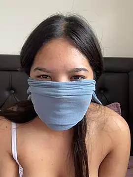 lina ae online show from January 9, 2026, 12:45 pm