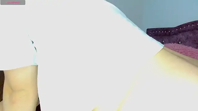 Hanssel tess online show from October 13, 2025, 12:51 pm