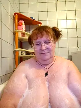 Snapshot of TATSI23 chatting on December 17, 2025, 7:08 pm TATSI23 online show from December 17, 2025, 7:08 pm