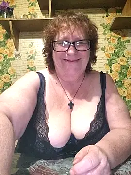 Snapshot of TATSI23 chatting on November 5, 2025, 8:34 pm TATSI23 online show from November 5, 2025, 8:34 pm