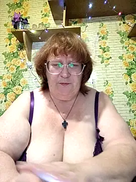 Snapshot of TATSI23 chatting on December 18, 2025, 10:02 pm TATSI23 online show from December 18, 2025, 10:02 pm