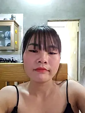 Snapshot of Mylove-here chatting on October 9, 2025, 4:35 am Mylove-here online show from October 9, 2025, 4:35 am