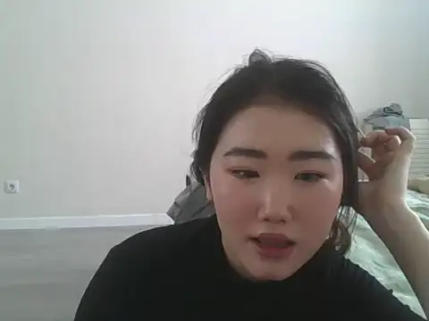 Snapshot of Zorivale chatting on February 6, 2026, 10:00 am Zorivale online show from February 6, 2026, 10:00 am