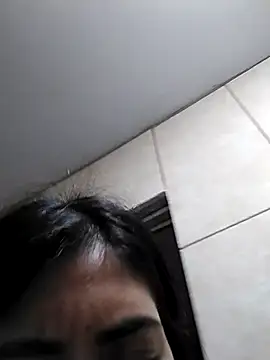 Lollysmile26 online show from November 25, 2025, 8:14 am